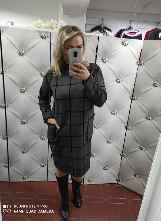 Teplé úpletové dámské PLUS SIZE šaty zelené