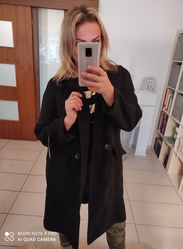 Dámský oversize kabát pudrový