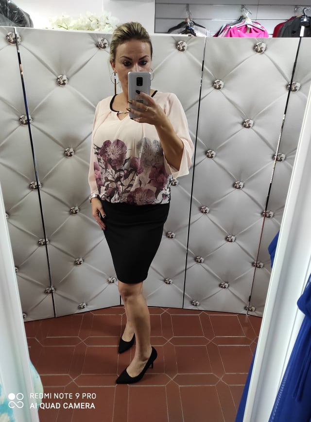 Dámské elegantní šaty SOKRATES s delším rukávem modrobílé