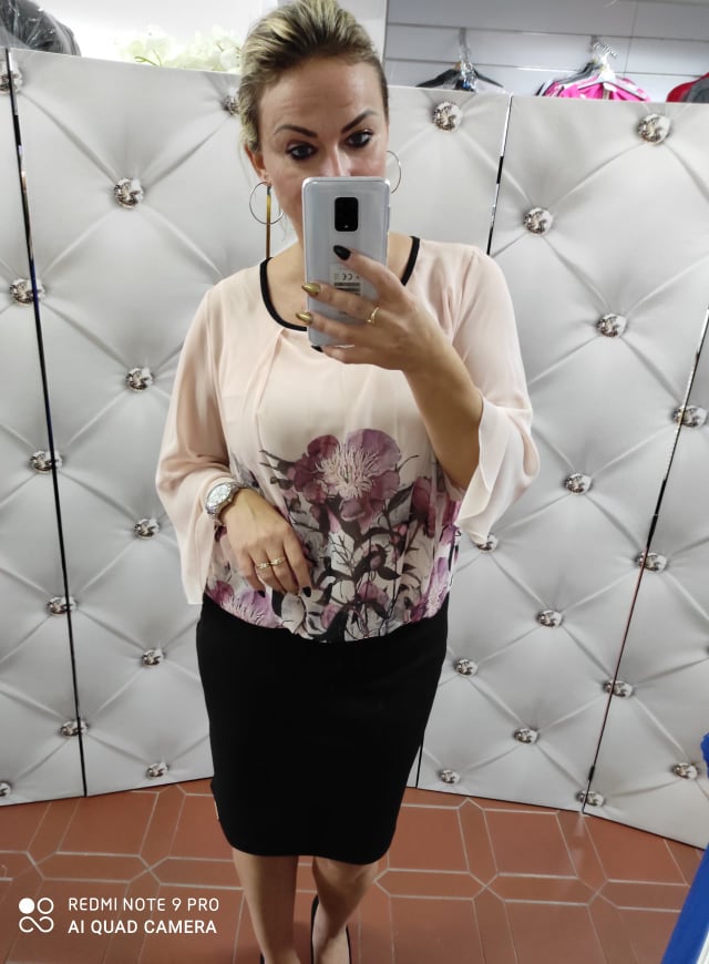 Dámské elegantní šaty SOKRATES s delším rukávem modrobílé
