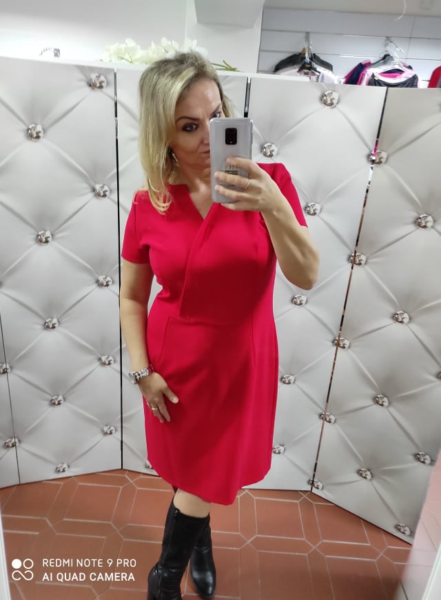 Pouzdrové šaty s krátkým rukávem Axello 28029 červené