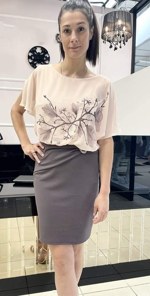 Elegantní dámské šaty COSTA pudrovošedé