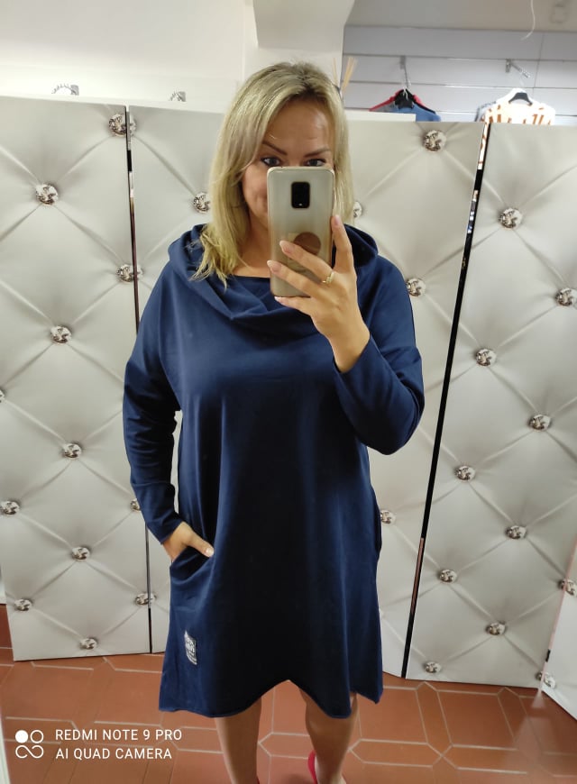 Bavlněné PLUS SIZE šaty tmavě modré s velkým límcem