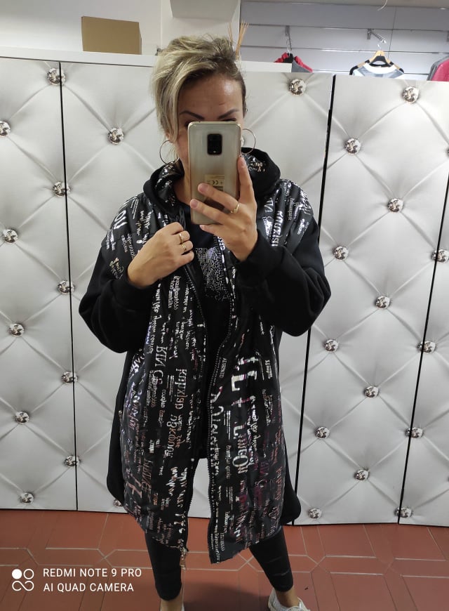 Dámská OVERSIZE přechodová bunda černá se stříbrným potiskem