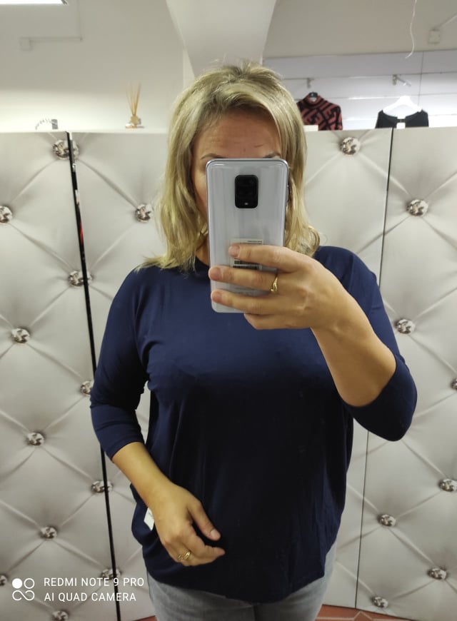 Větší bavlněné triko tmavě modré