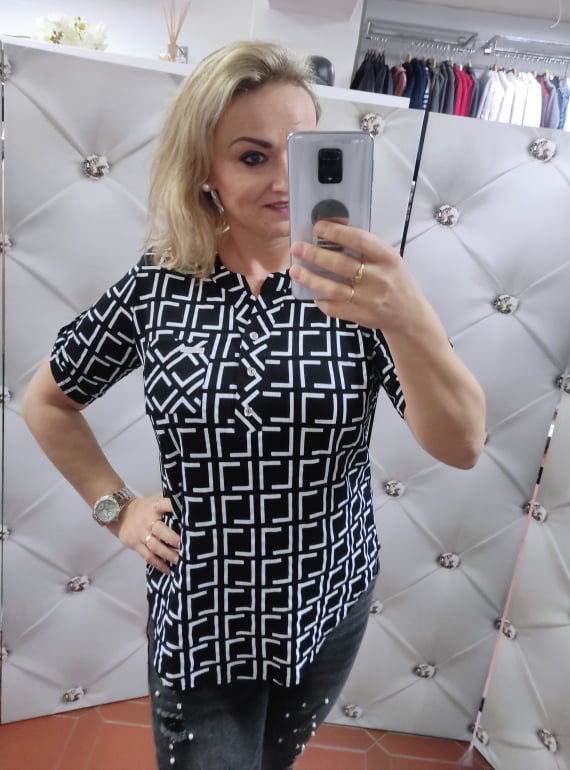 Dámské PLUS SIZE trikčo černé