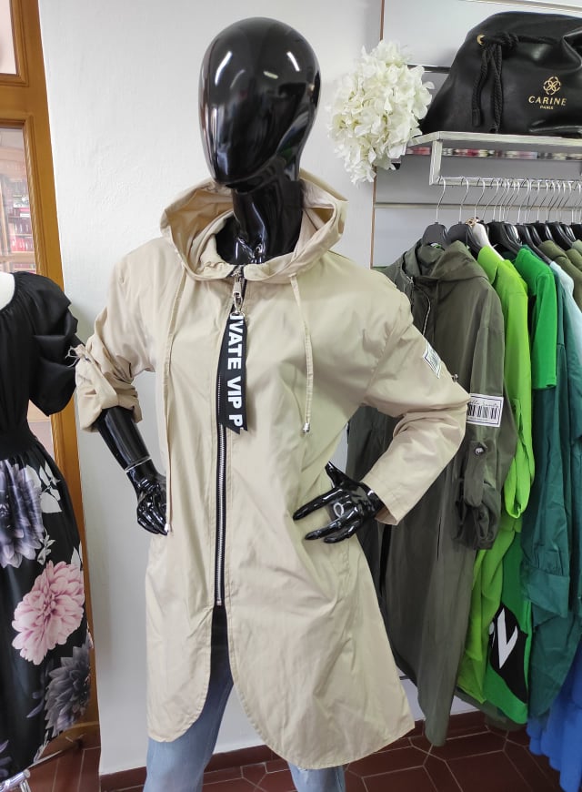 Dámská oversize větrovka béžová