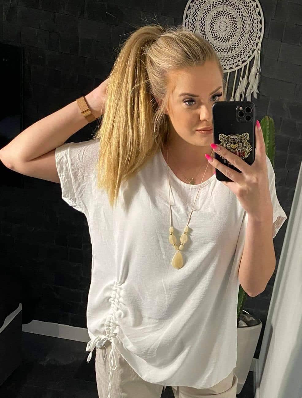 Větší halenka bílá