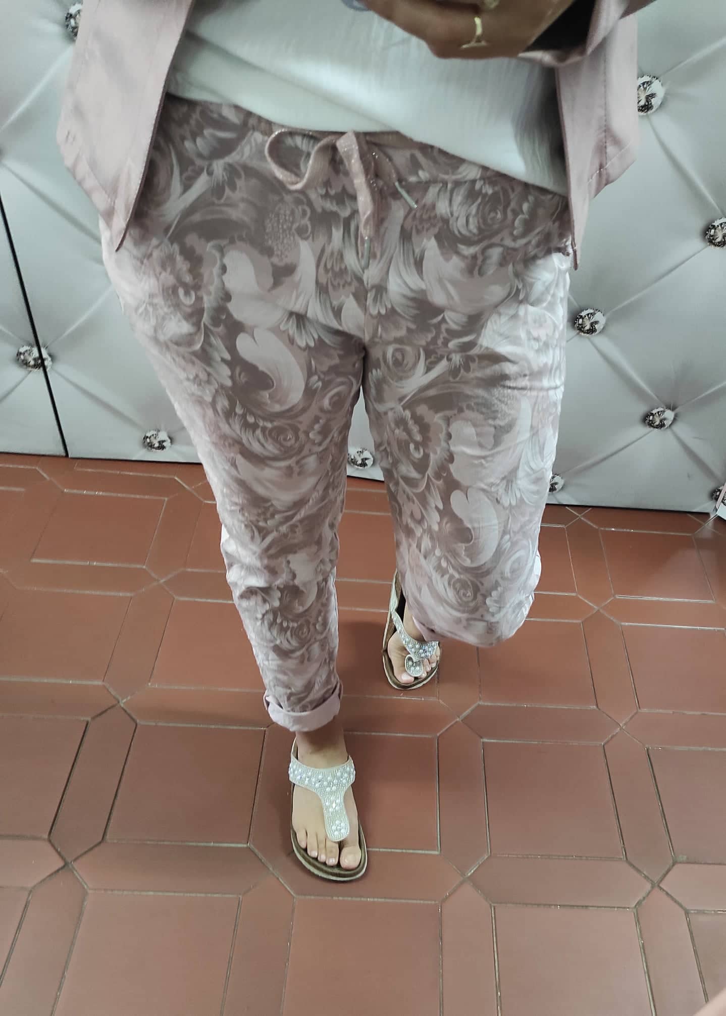 Dámské elastické kalhoty pudrové