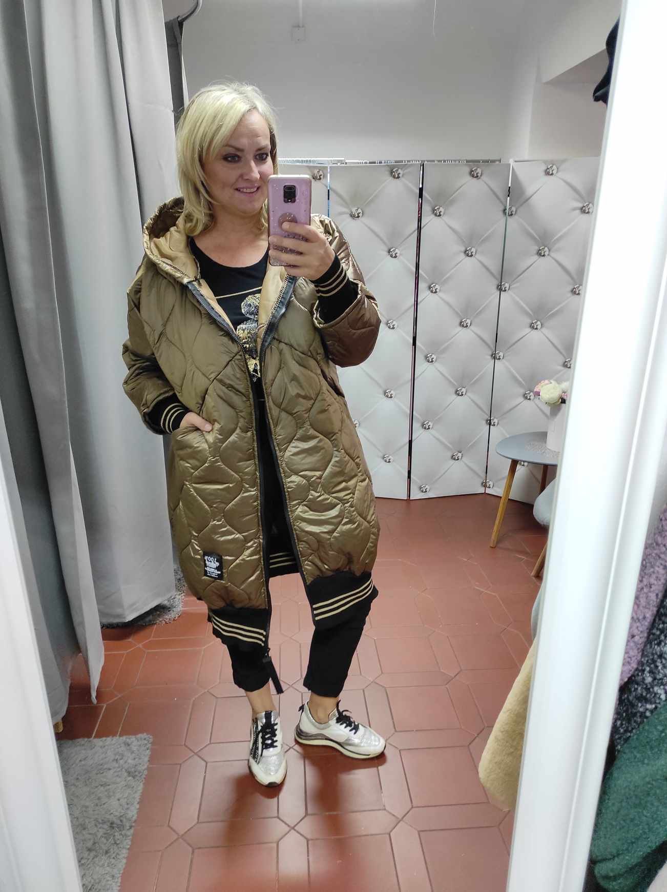 Dámská PLUS SIZE prošívaná bunda zlatá