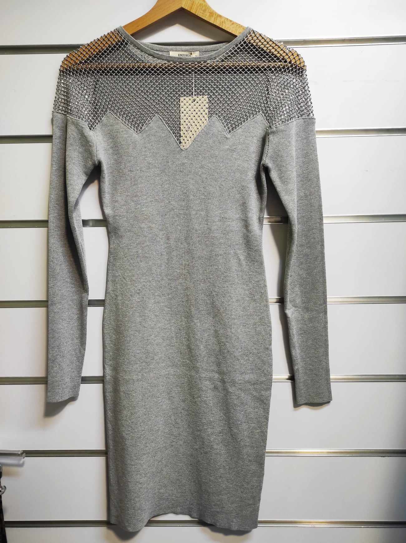 Dámské úpletové šaty bodycon šedé s kamínky