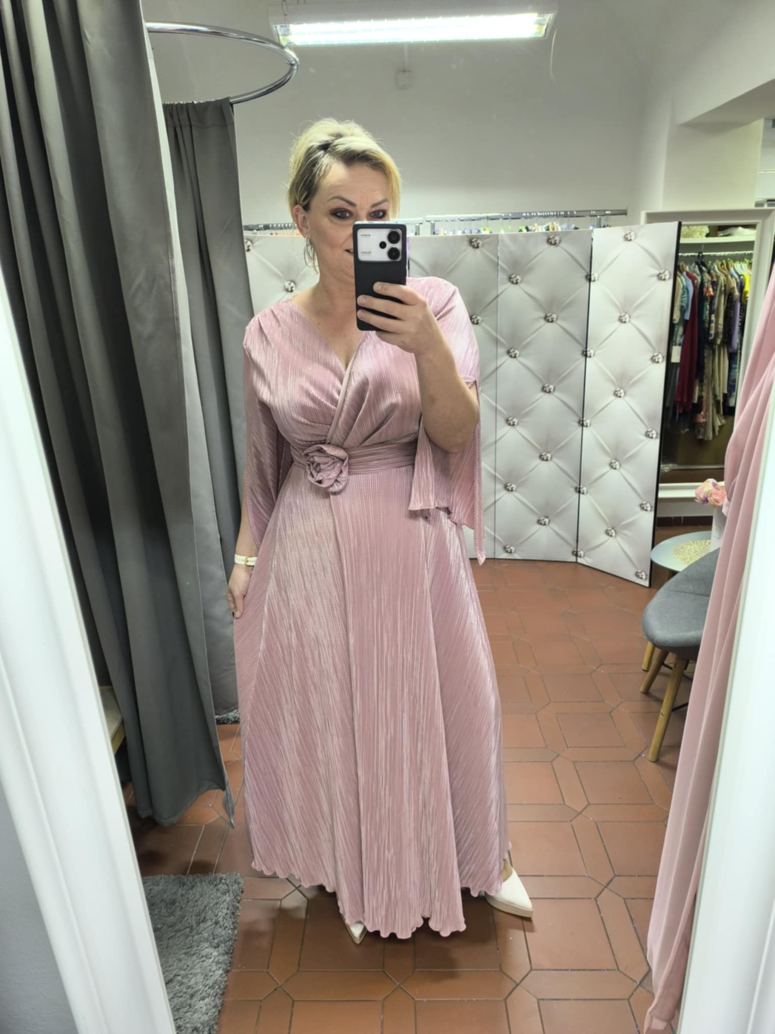 Dlouhé luxusní šaty ZOJA růžové lesklé
