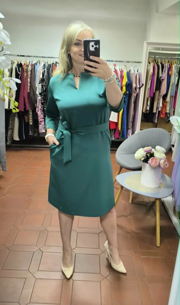 Dámské pouzdrové šaty TRIX zelené