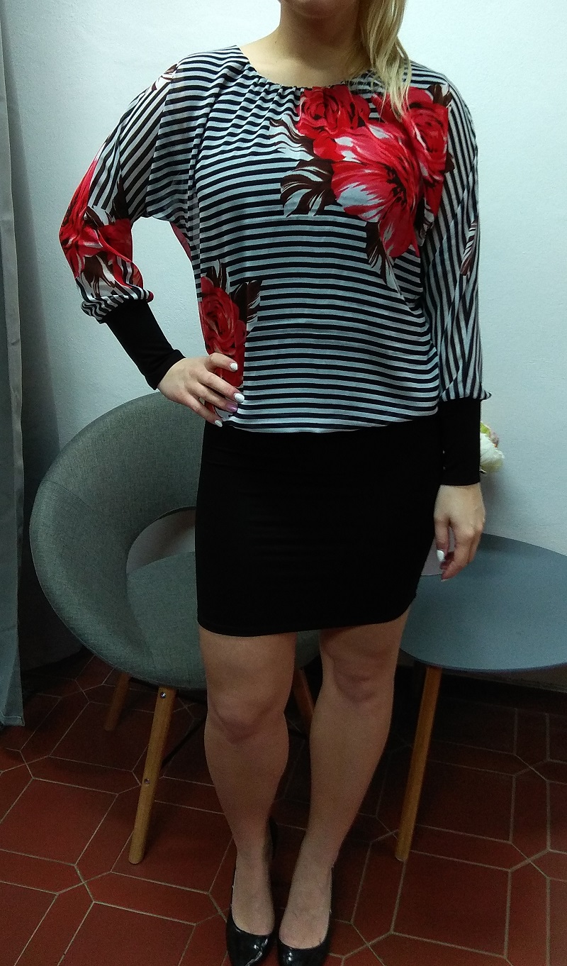 Dámské šaty Anna pruhované s květy