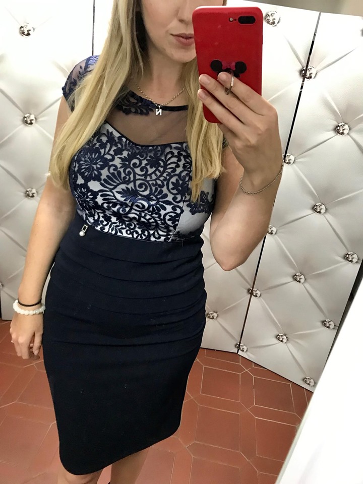Dámské elegantní šaty Anakonda modrobílé