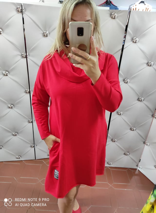 Bavlněné PLUS SIZE šaty červené s velkým límcem