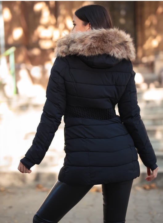 Dámská zimní bunda černá s hnědou kožešinou