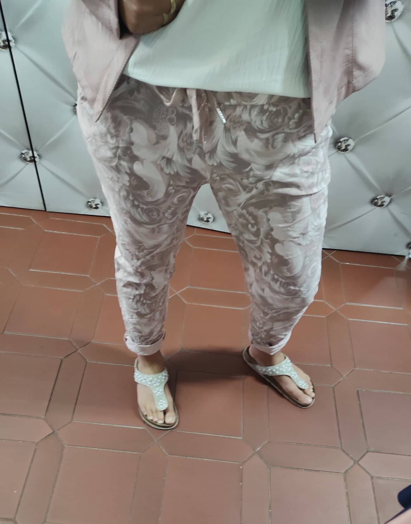 Dámské elastické kalhoty pudrové
