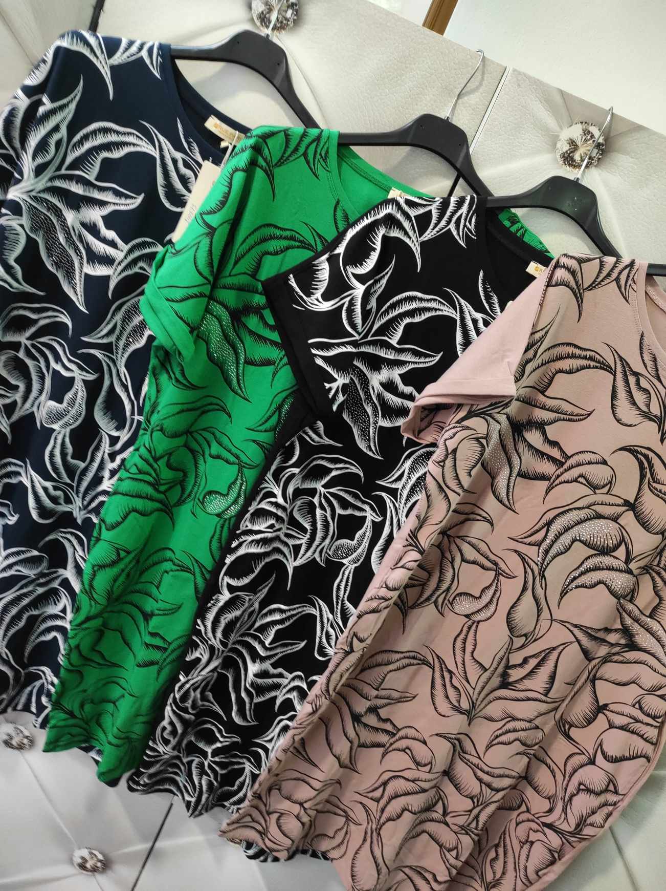 Bavlněné šaty s aplikací