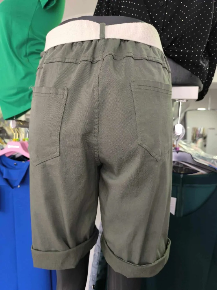 Bavlněné kraťasy khaki