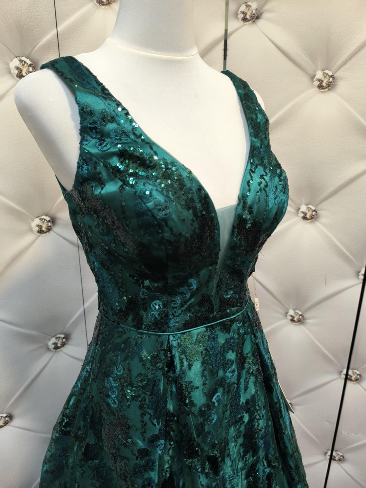 Dlouhé společenské šaty MIA zelené