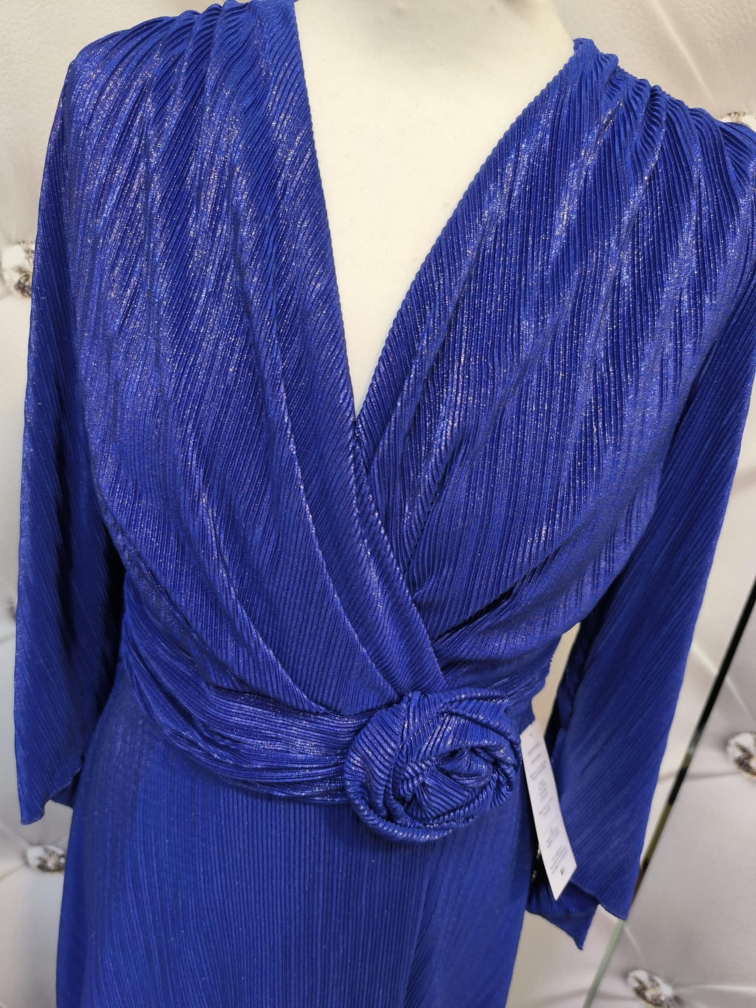 Dlouhé luxusní šaty ZOJA modré lesklé