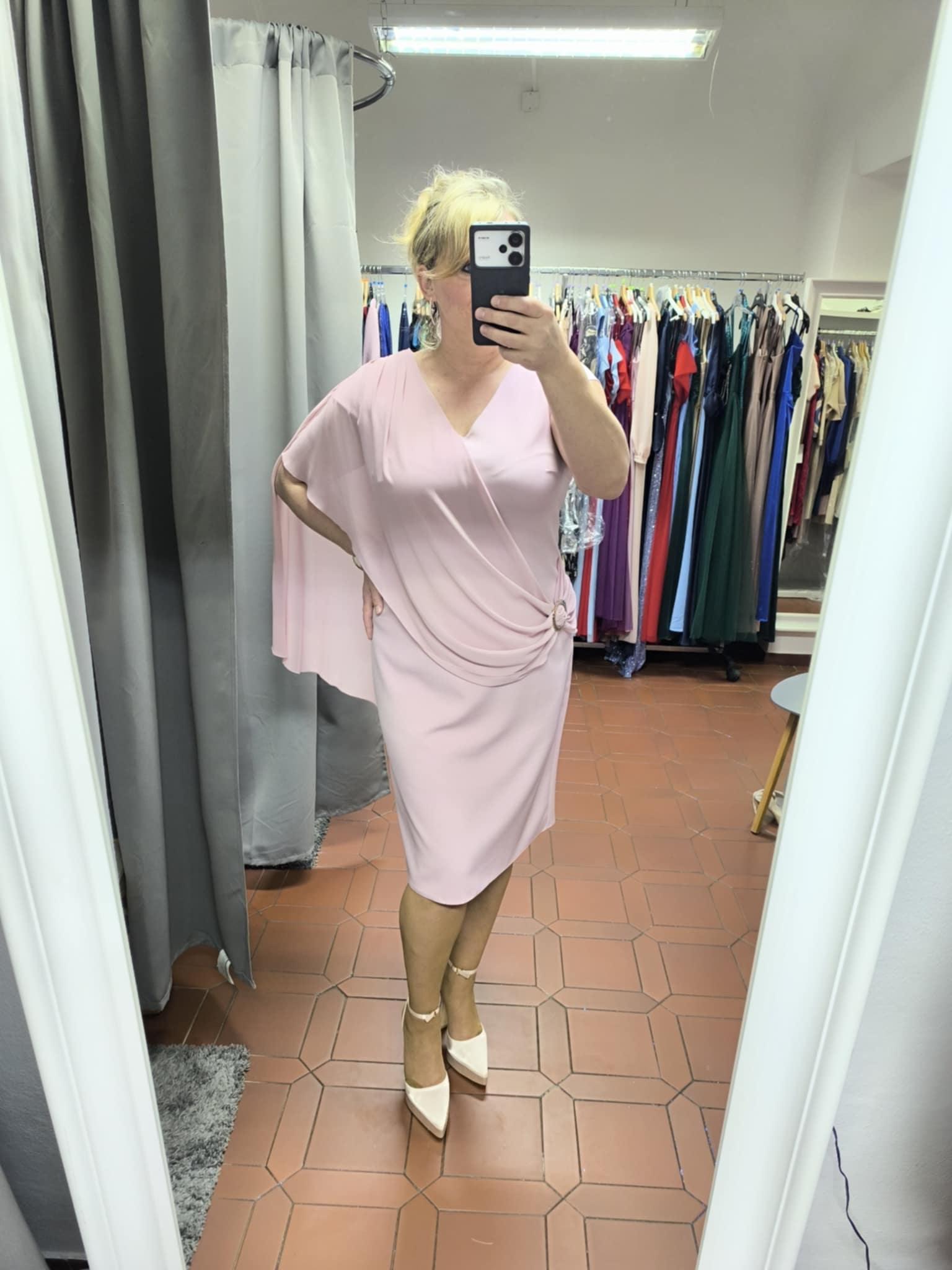 Dámské pouzdrové šaty ELENA pastelová růžová