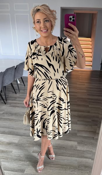 Elegantní dámské šaty ALICE béžové