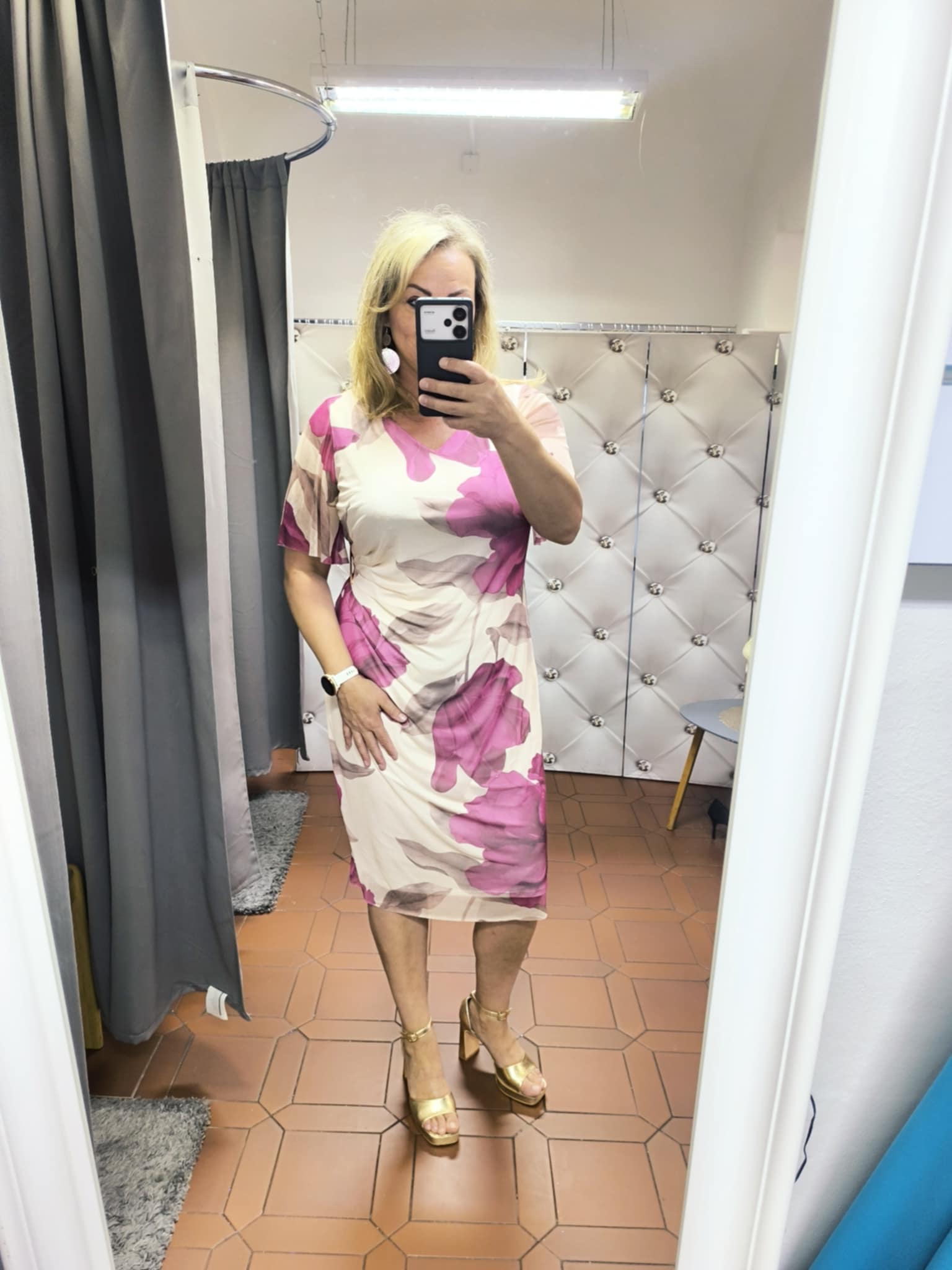 Pouzdrové šaty SANDRA bordó