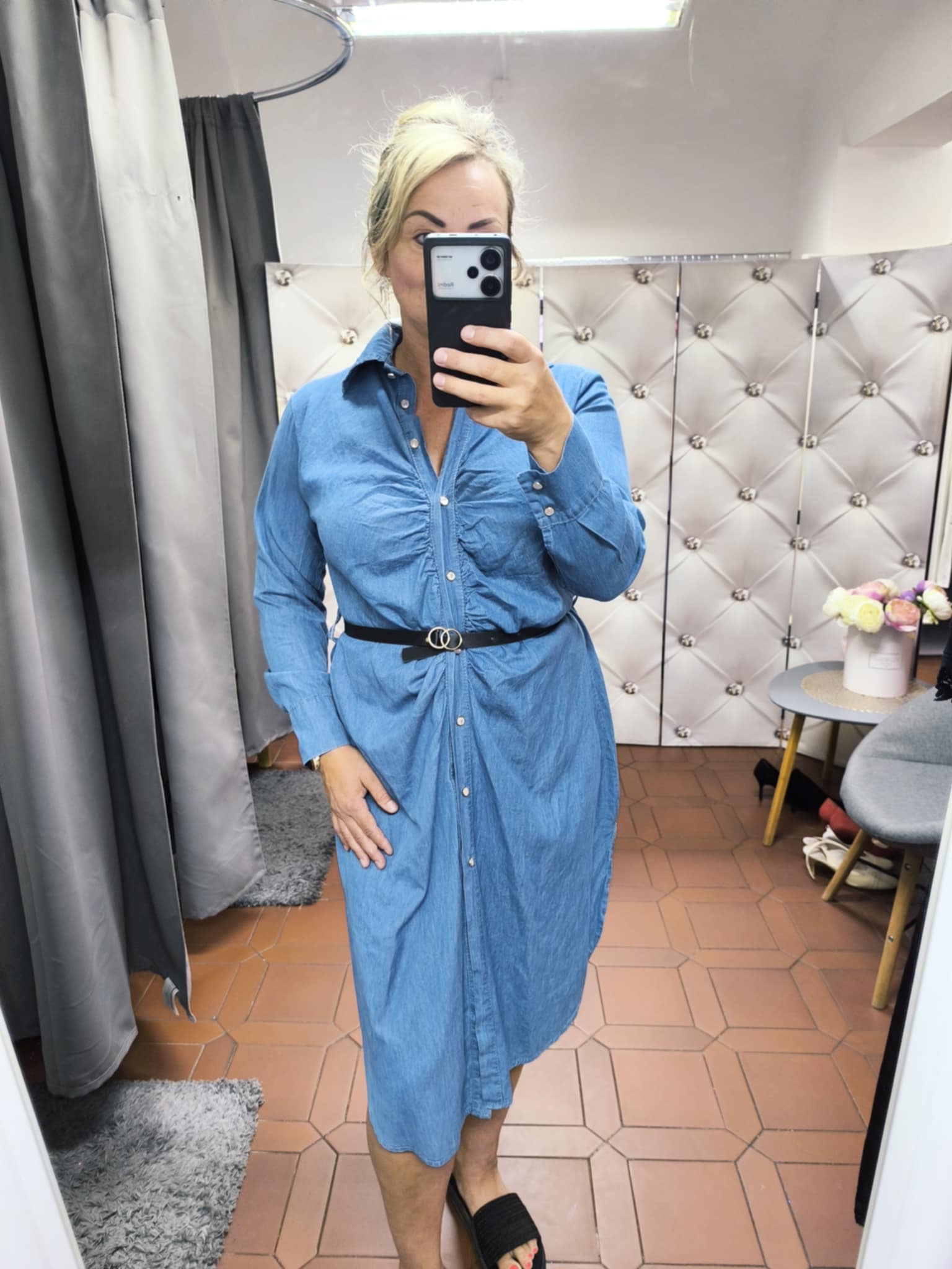 Bavlněné riflové šaty větší