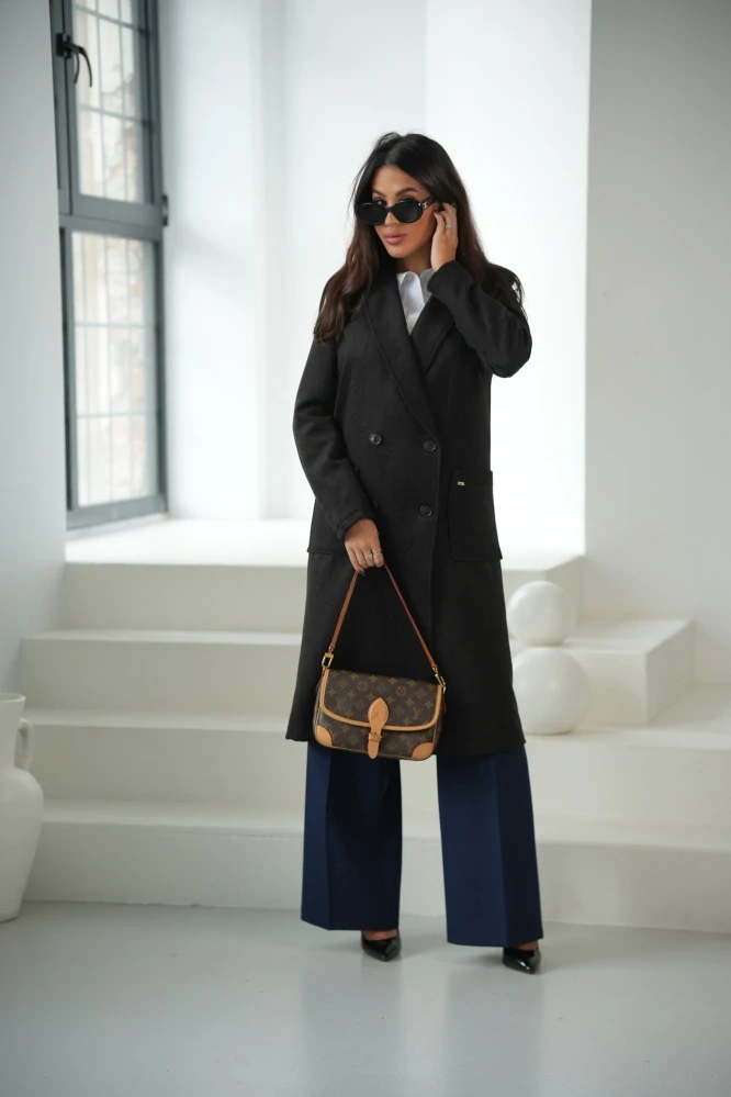 Luxusní vlněný kabát AMOR černý