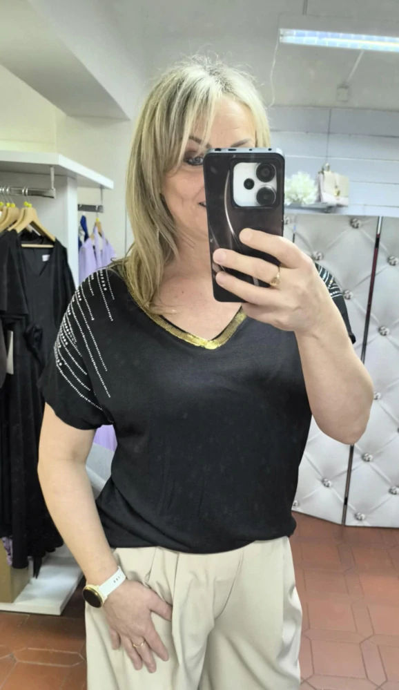 Dámské triko s aplikací černé