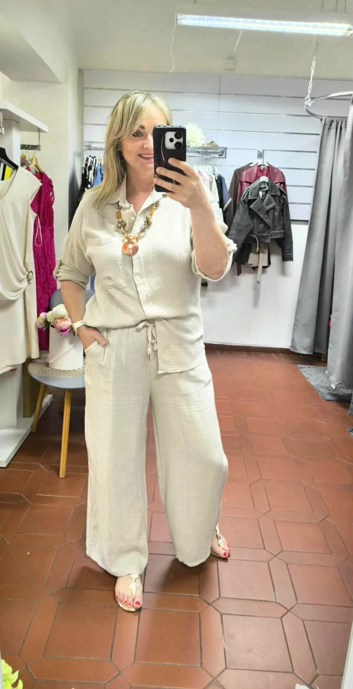 Mušelínová souprava béžová