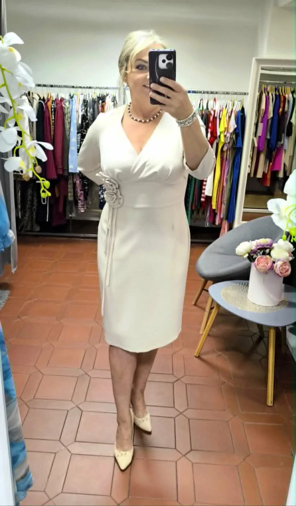 Elegantní světle béžové pouzdrové šaty MARSELINI 2403 