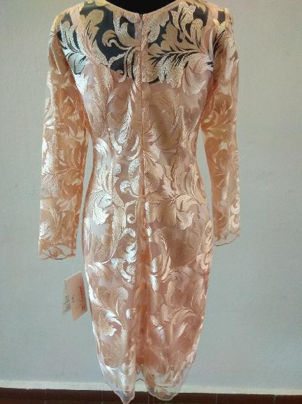 Luxusní krajkové šaty 1737 jemné lososové