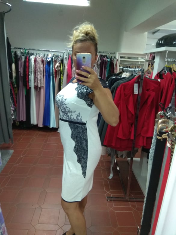 Elegantní šaty Carini smetanová/tmavě modrá