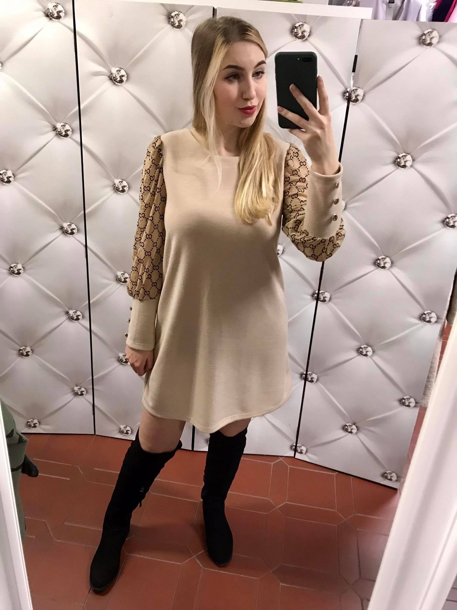 Dámské šaty béžové