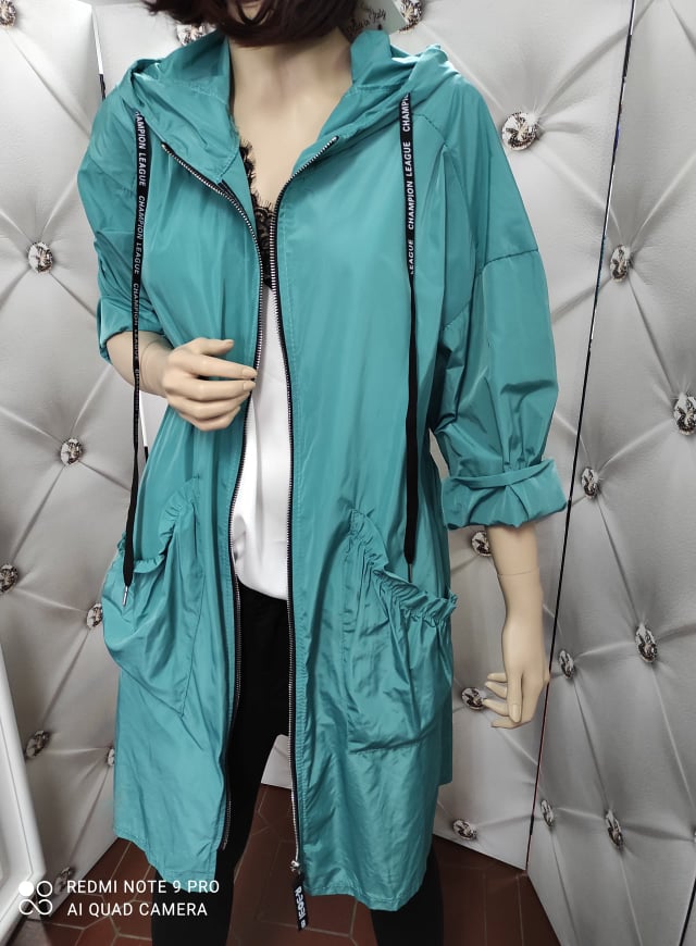 Stylová dámská parka s kapucí tyrkysová