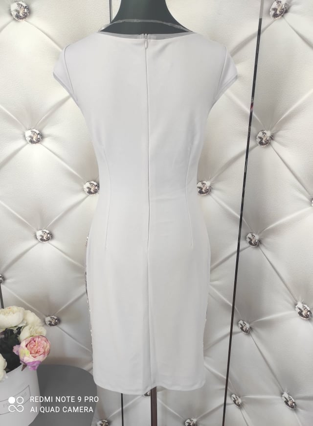 Elegantní pouzdrové šaty ROSALIA šedé
