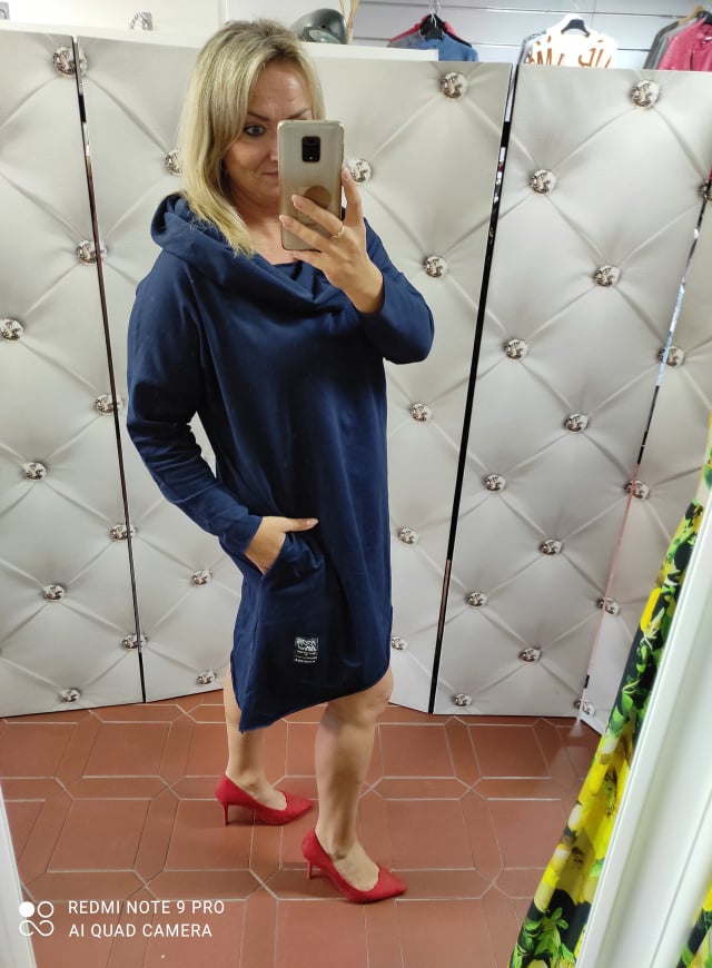 Bavlněné PLUS SIZE šaty tmavě modré s velkým límcem