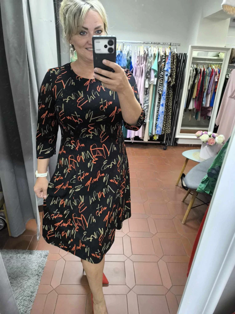 Elegantní šaty áčkového střihu RACHEL černé