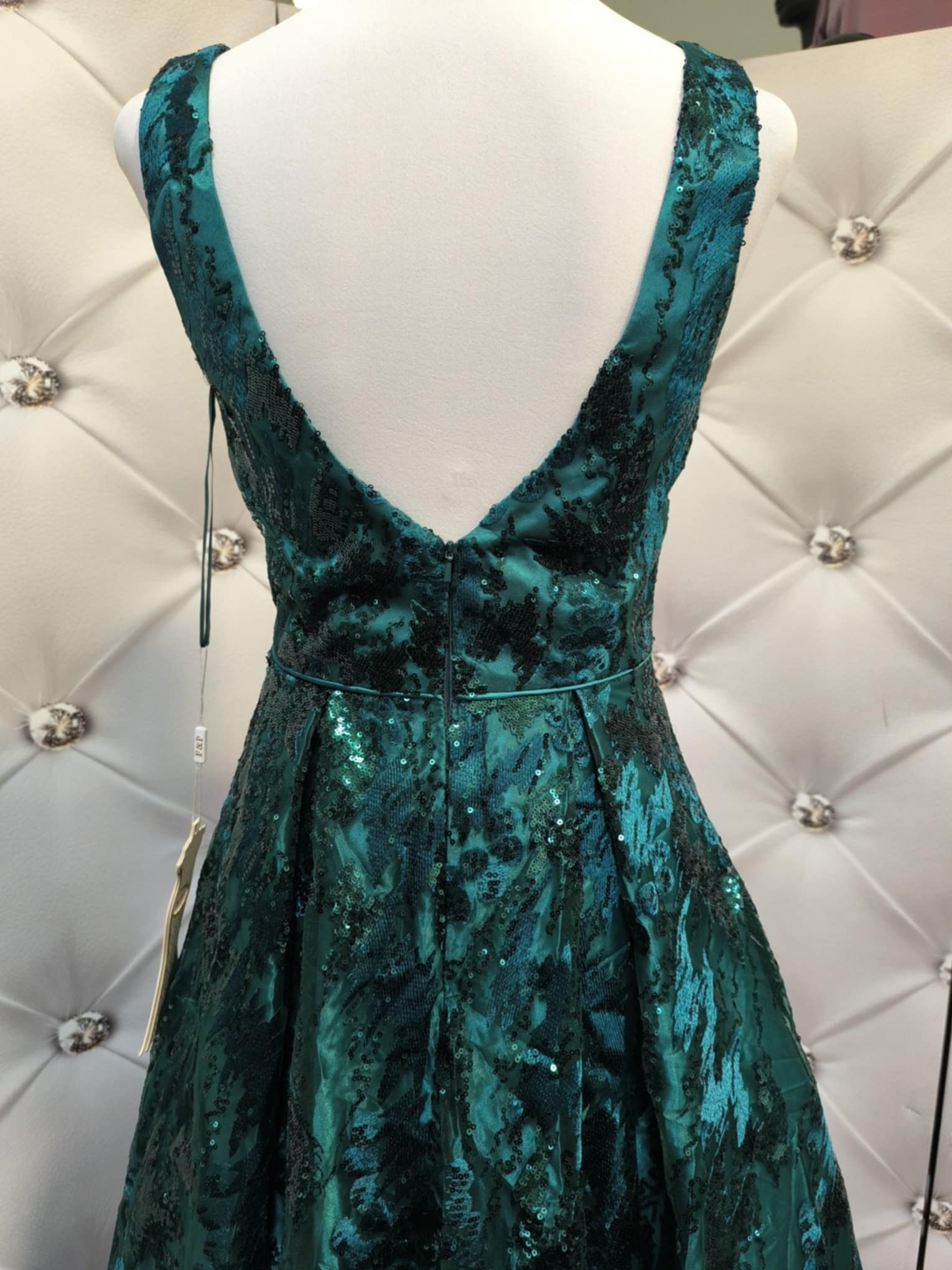 Dlouhé společenské šaty MIA zelené