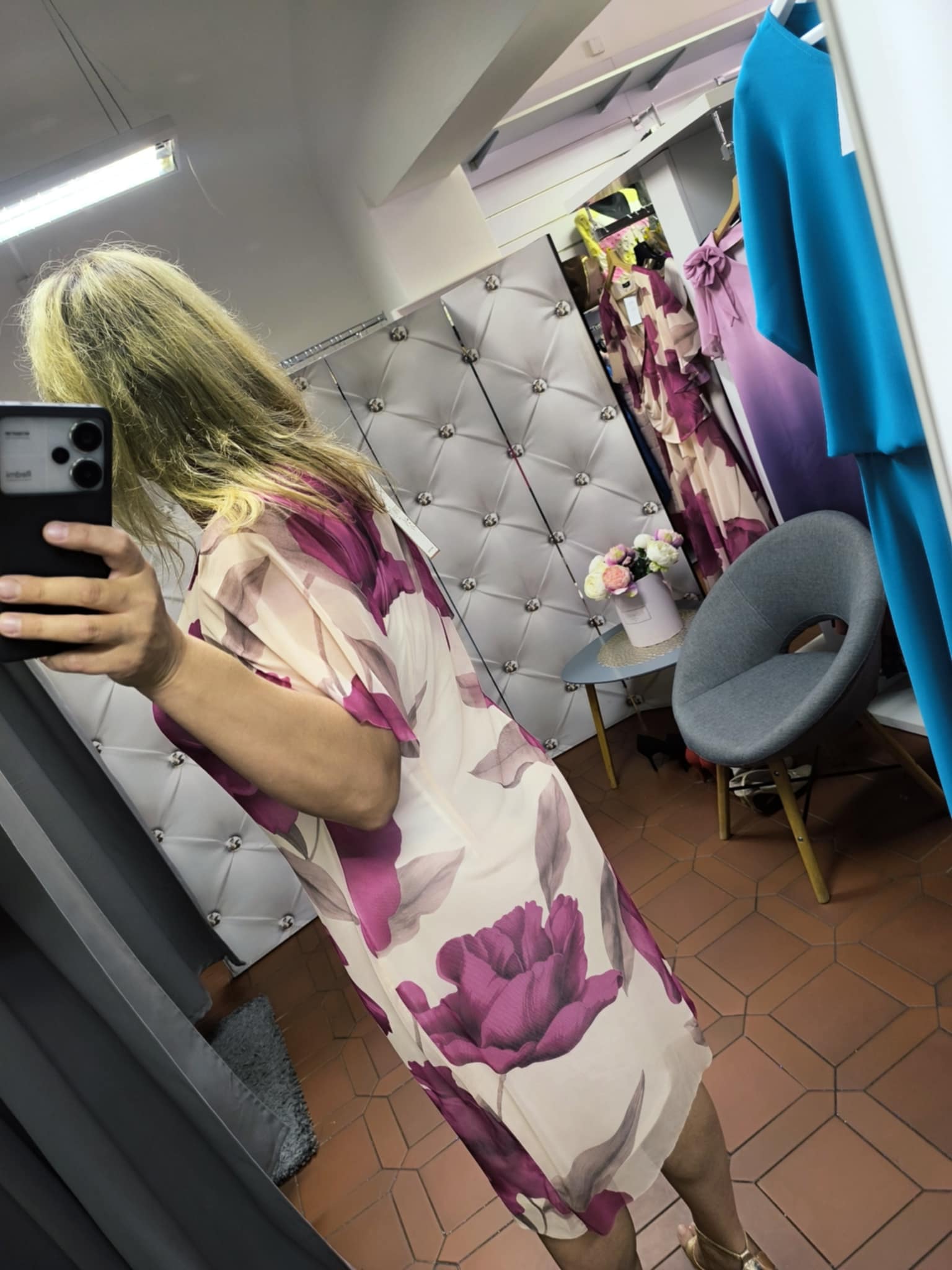 Pouzdrové šaty SANDRA bordó