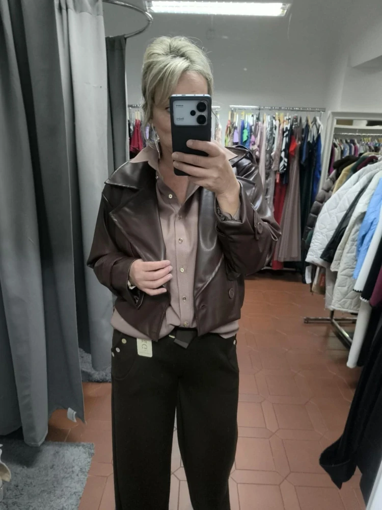 Stylová koženková bunda čokoládová
