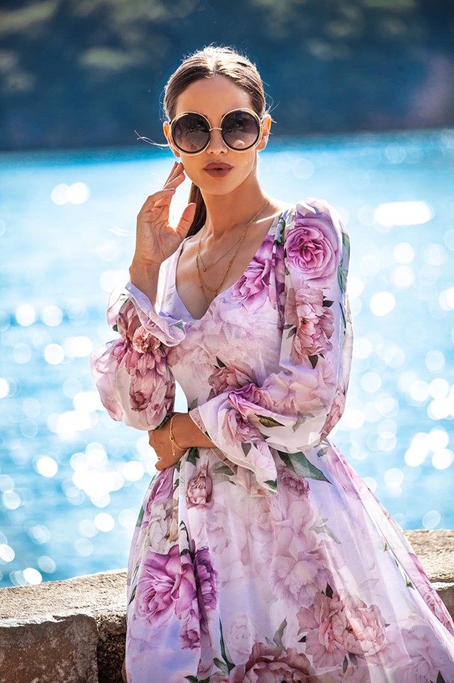 Dlouhé dámské šaty Olivia jemné květinové