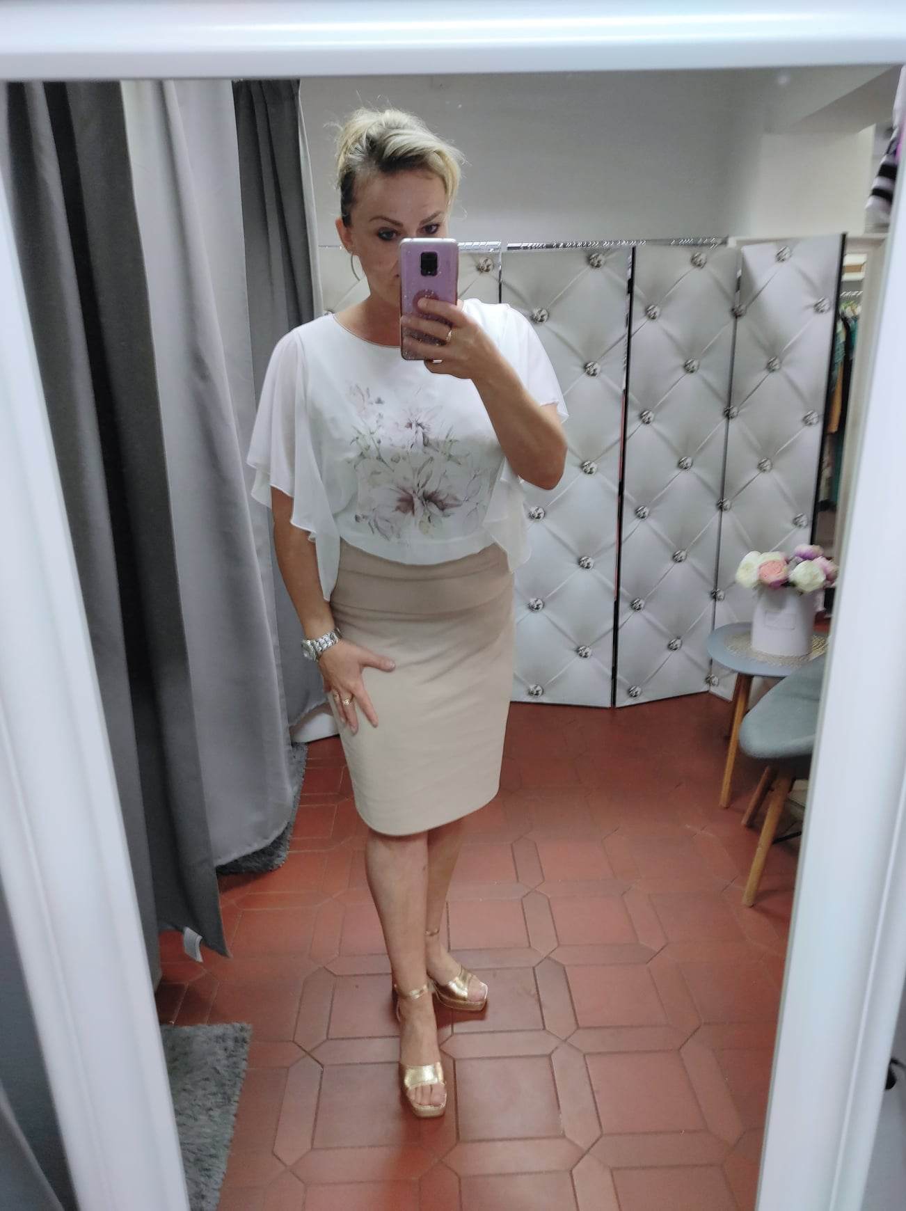 Elegantní šaty SHARON béžovobílé