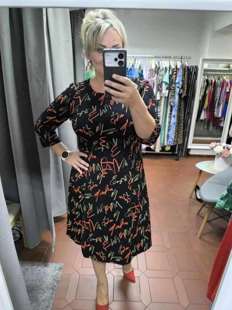Elegantní šaty áčkového střihu RACHEL černé