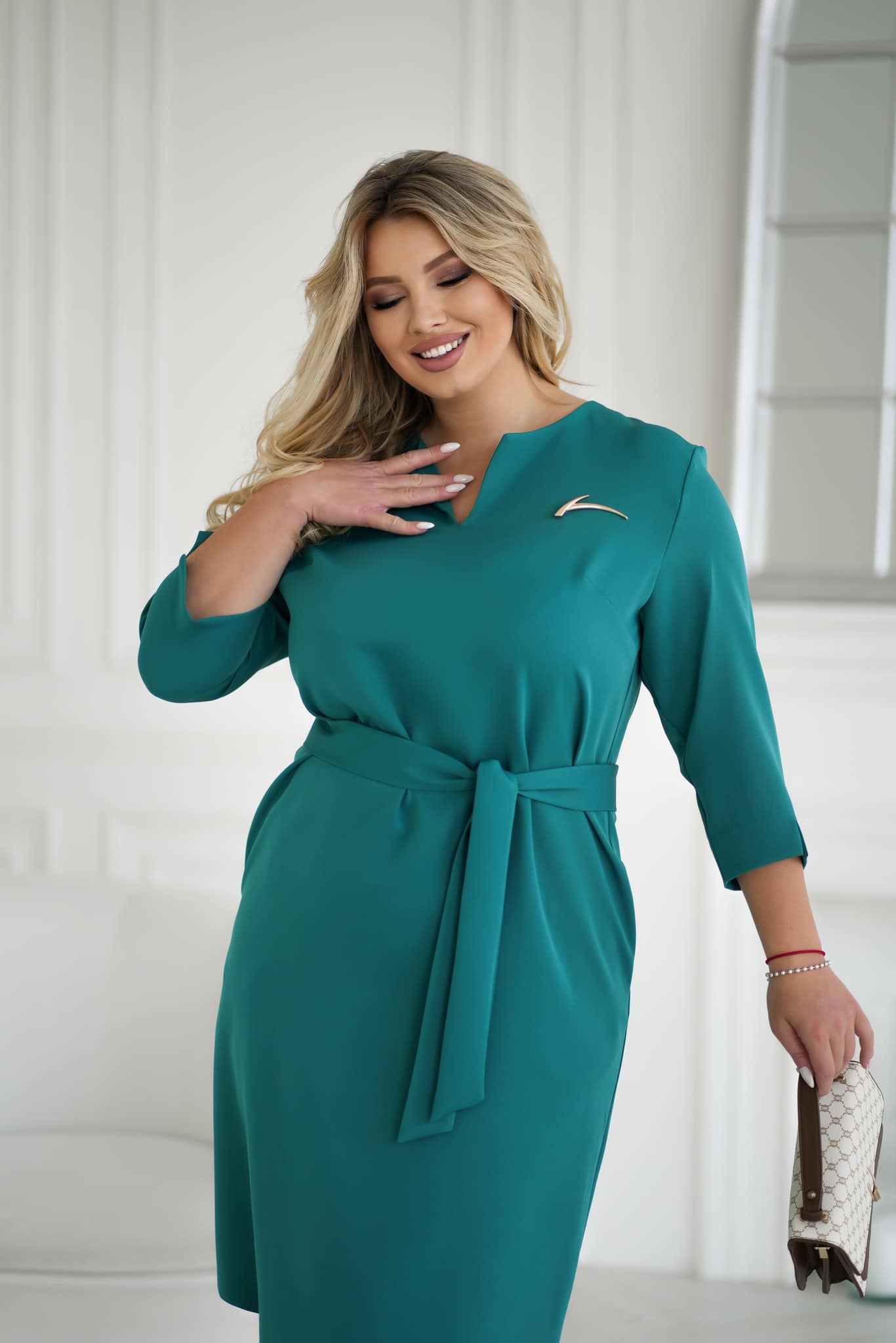 Dámské pouzdrové šaty TRIX zelené