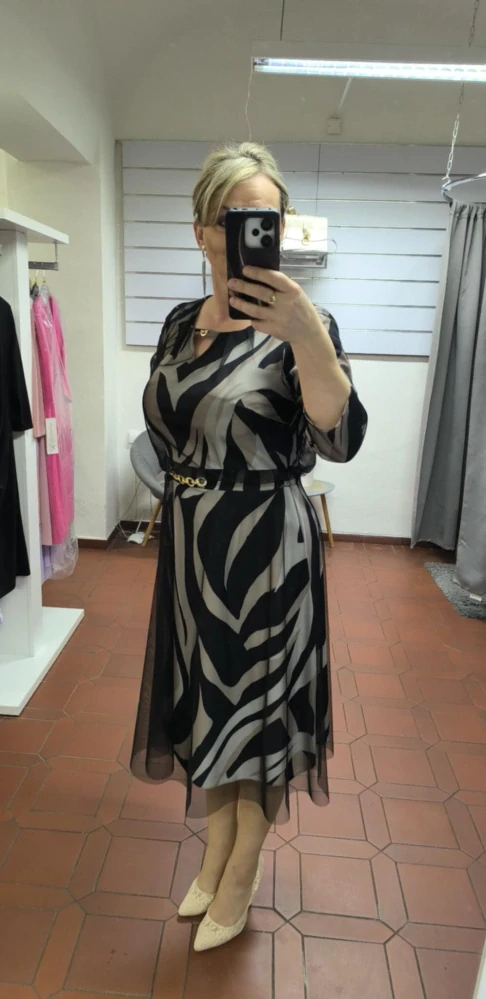 Elegantní dámské šaty BEATRIS se vzorem a tylem