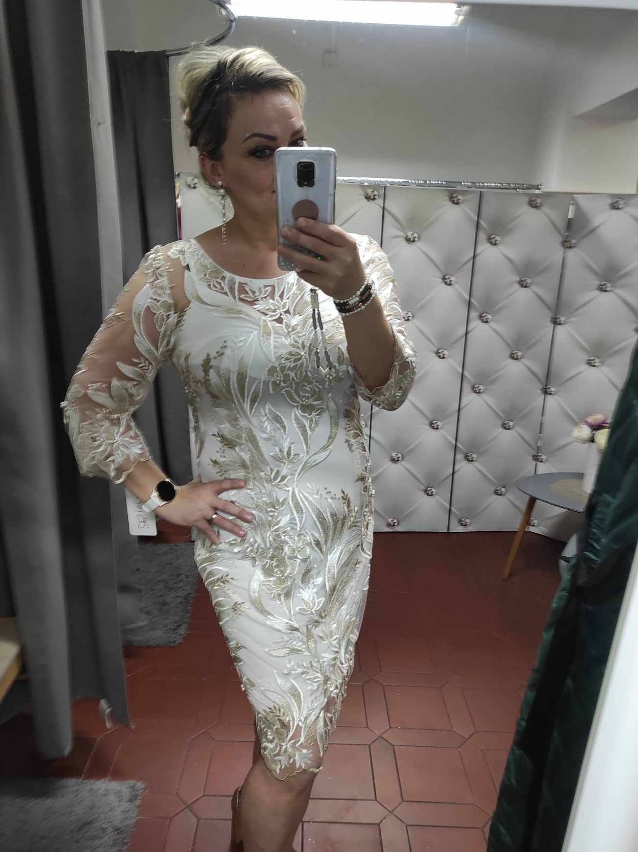 Luxusní krajkové šaty Marselini